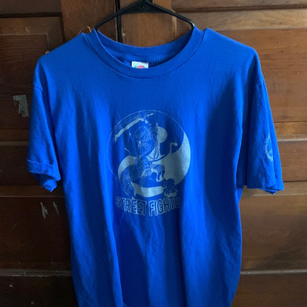 Blue 90s vintage Street Fighter T-Shirt with motif